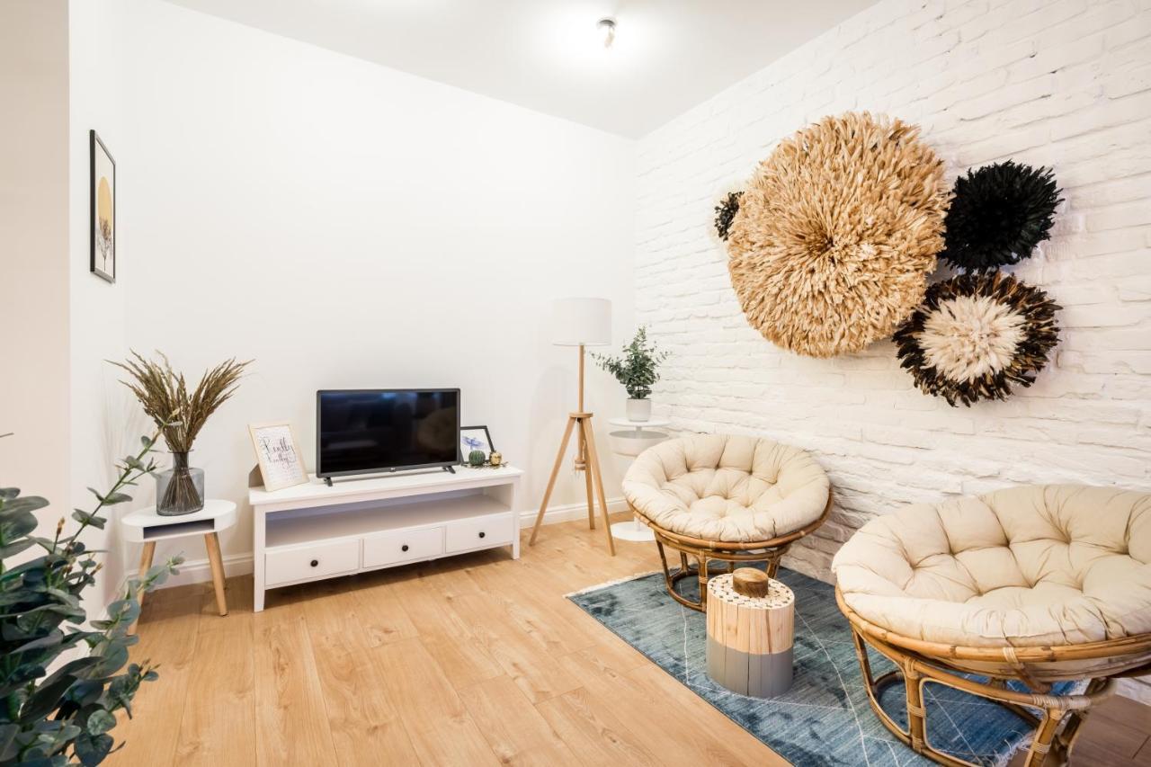 Roomli Boho Chic Apartments Boedapest Buitenkant foto
