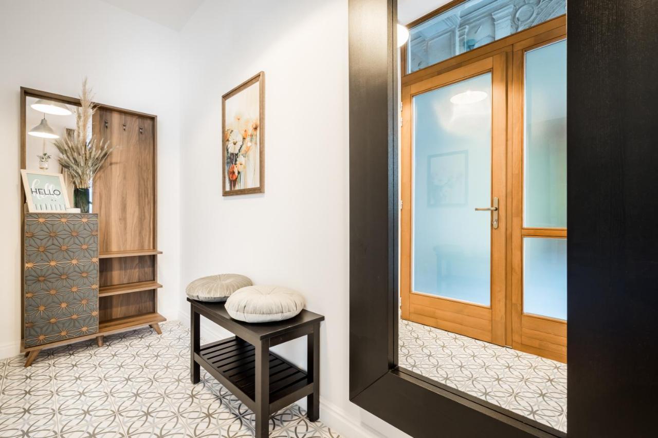 Roomli Boho Chic Apartments Boedapest Buitenkant foto