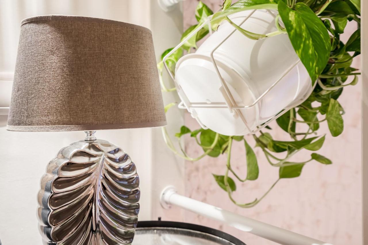 Roomli Boho Chic Apartments Boedapest Buitenkant foto