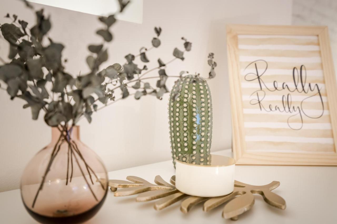 Roomli Boho Chic Apartments Boedapest Buitenkant foto